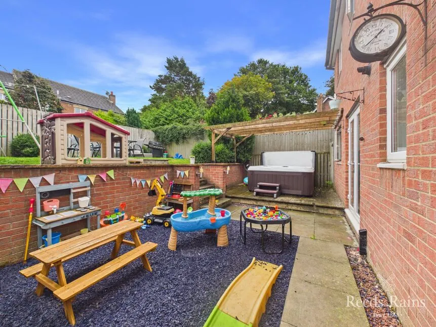 Howard Close, West Cornforth, DL17, photo 11