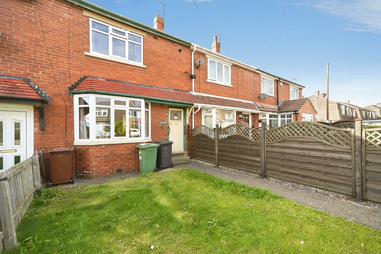 Swincar Avenue, Yeadon, LS19, photo 6