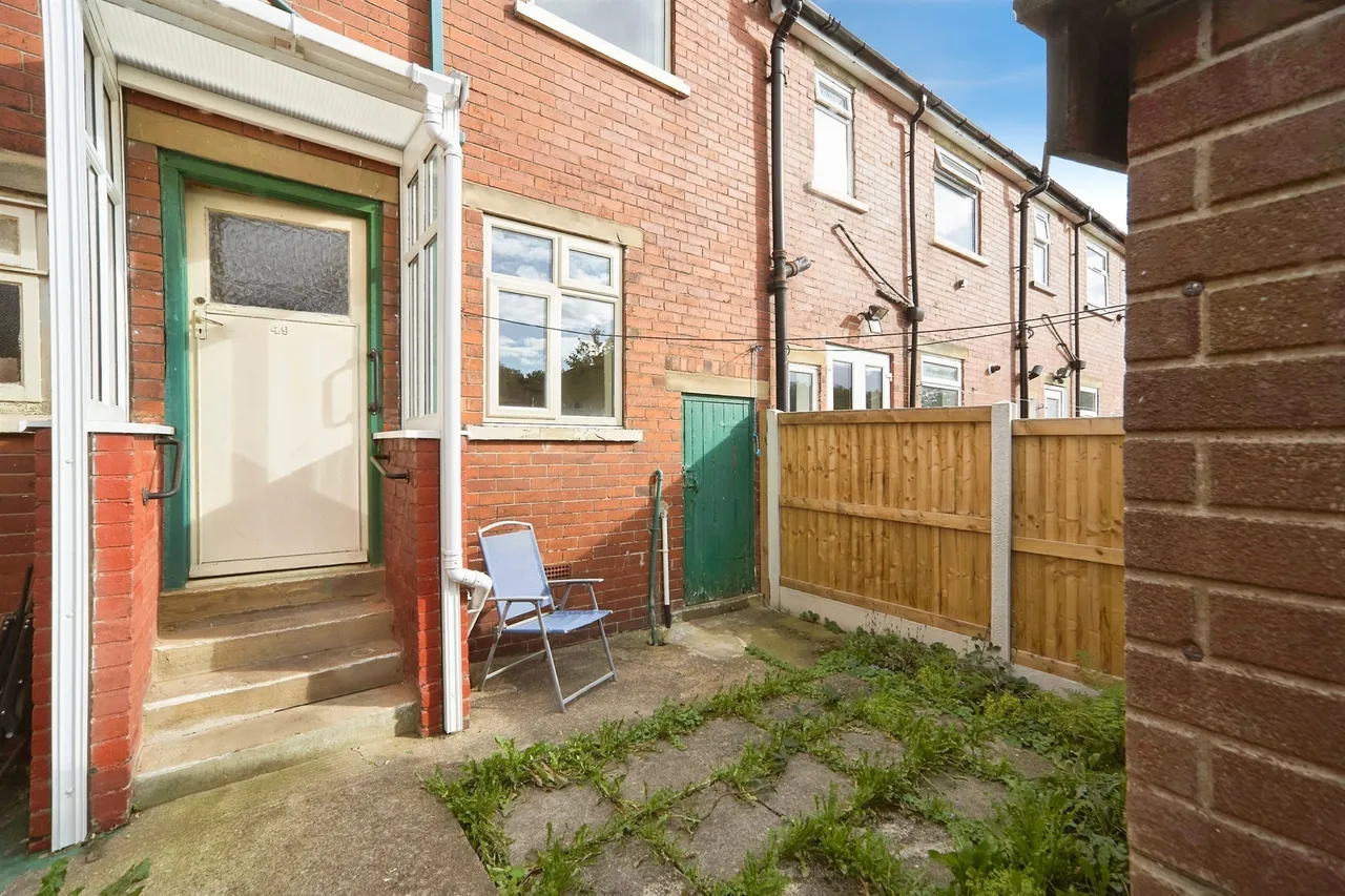 Swincar Avenue, Yeadon, LS19, photo 11