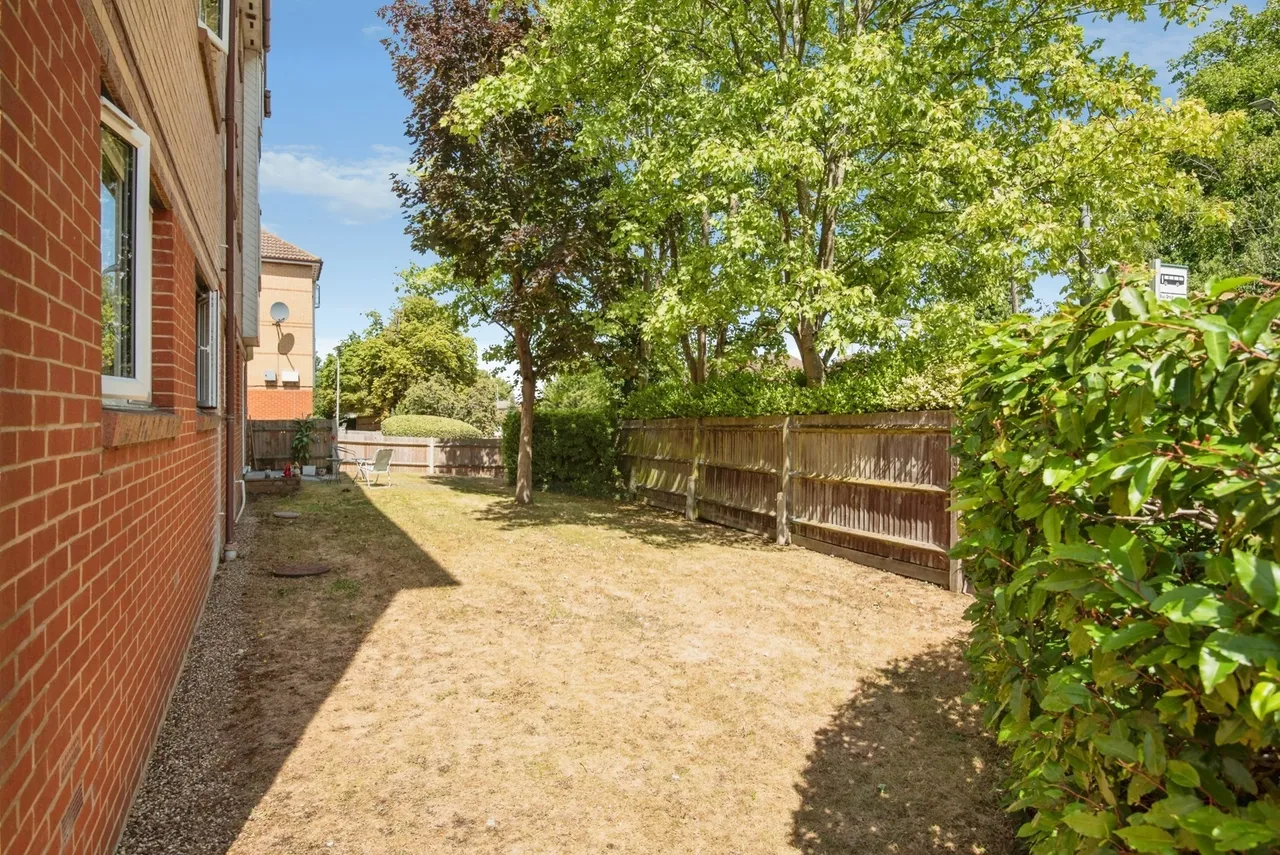 Bedford Road, Hitchin, Hertfordshire, SG5, photo 10