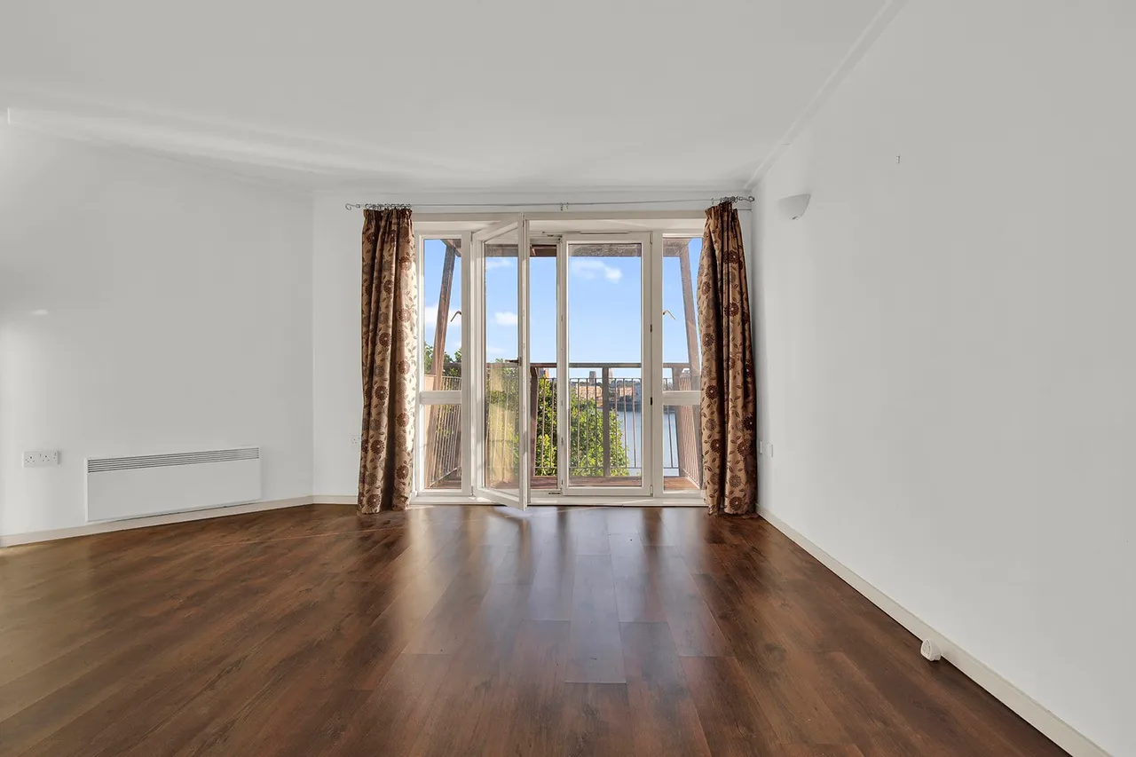 Flat 23, Naxos Building, 4 Hutchings Street, London, E14 8JR, photo 2