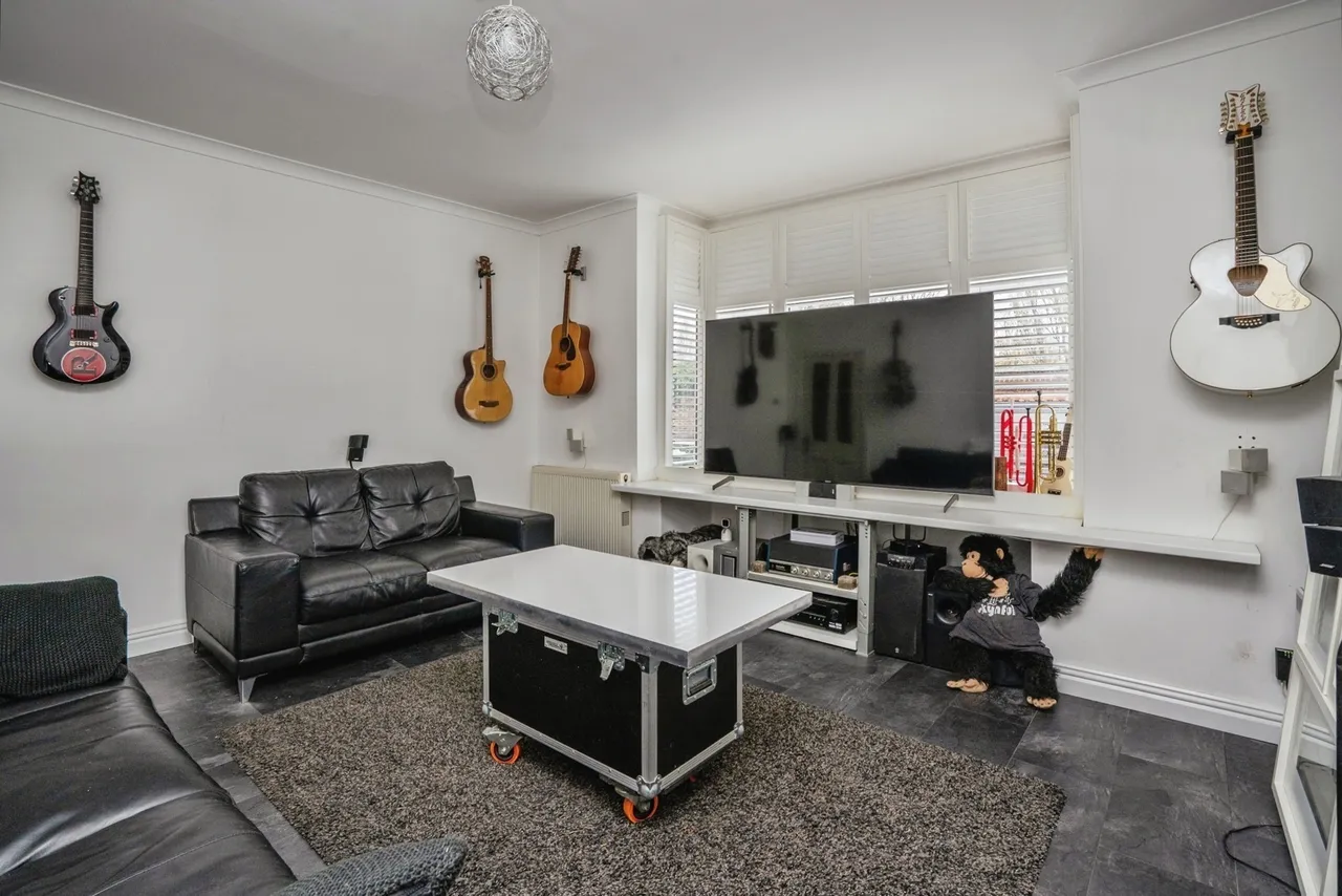 Locksway Road, Southsea, PO4, photo 6