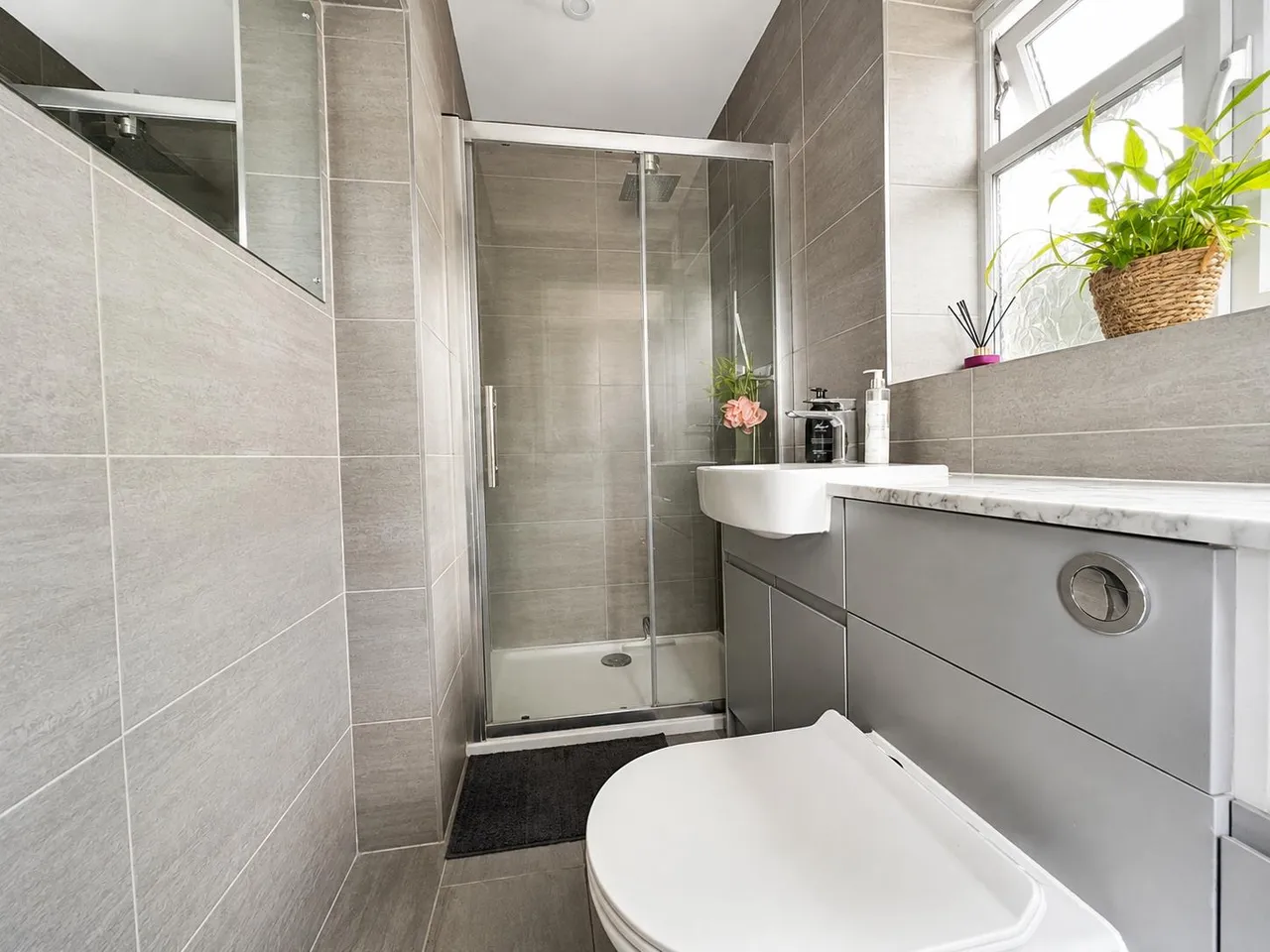 Laurel Avenue, Slough, SL3, photo 13