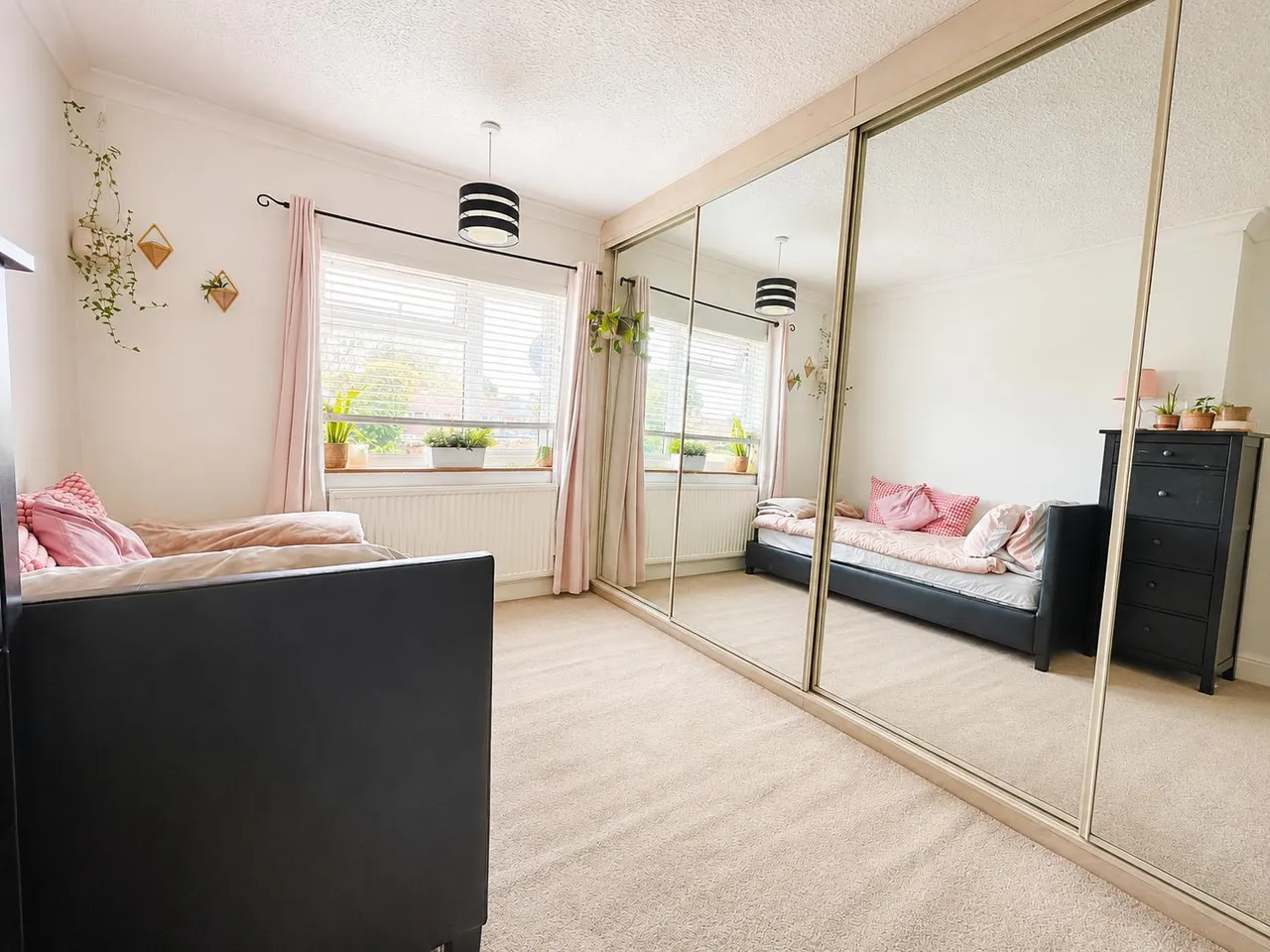 Laurel Avenue, Slough, SL3, photo 21