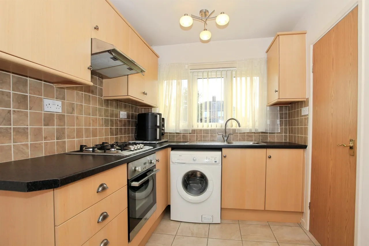 Caverstede Road, Peterborough, PE4, photo 3