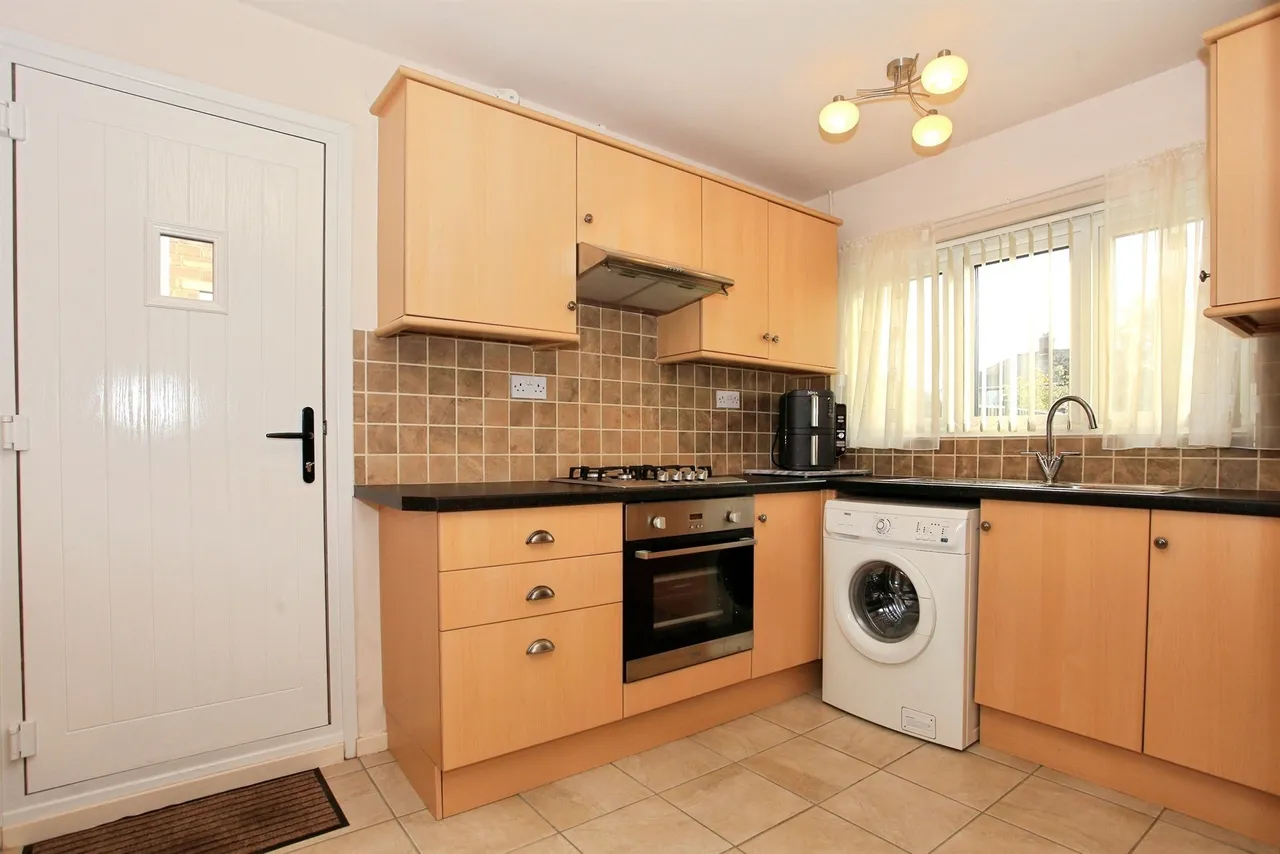 Caverstede Road, Peterborough, PE4, photo 22