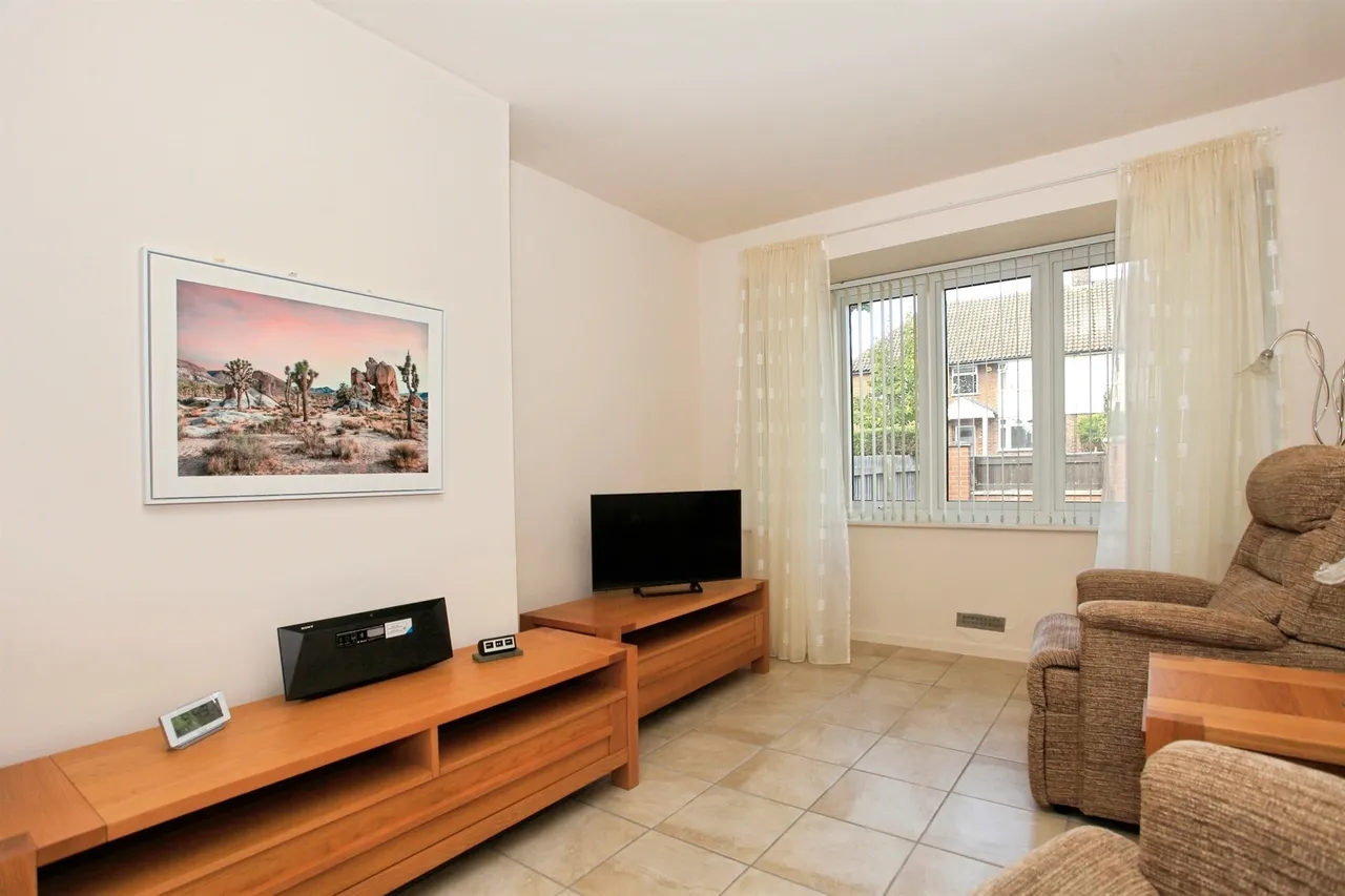 Caverstede Road, Peterborough, PE4, photo 17
