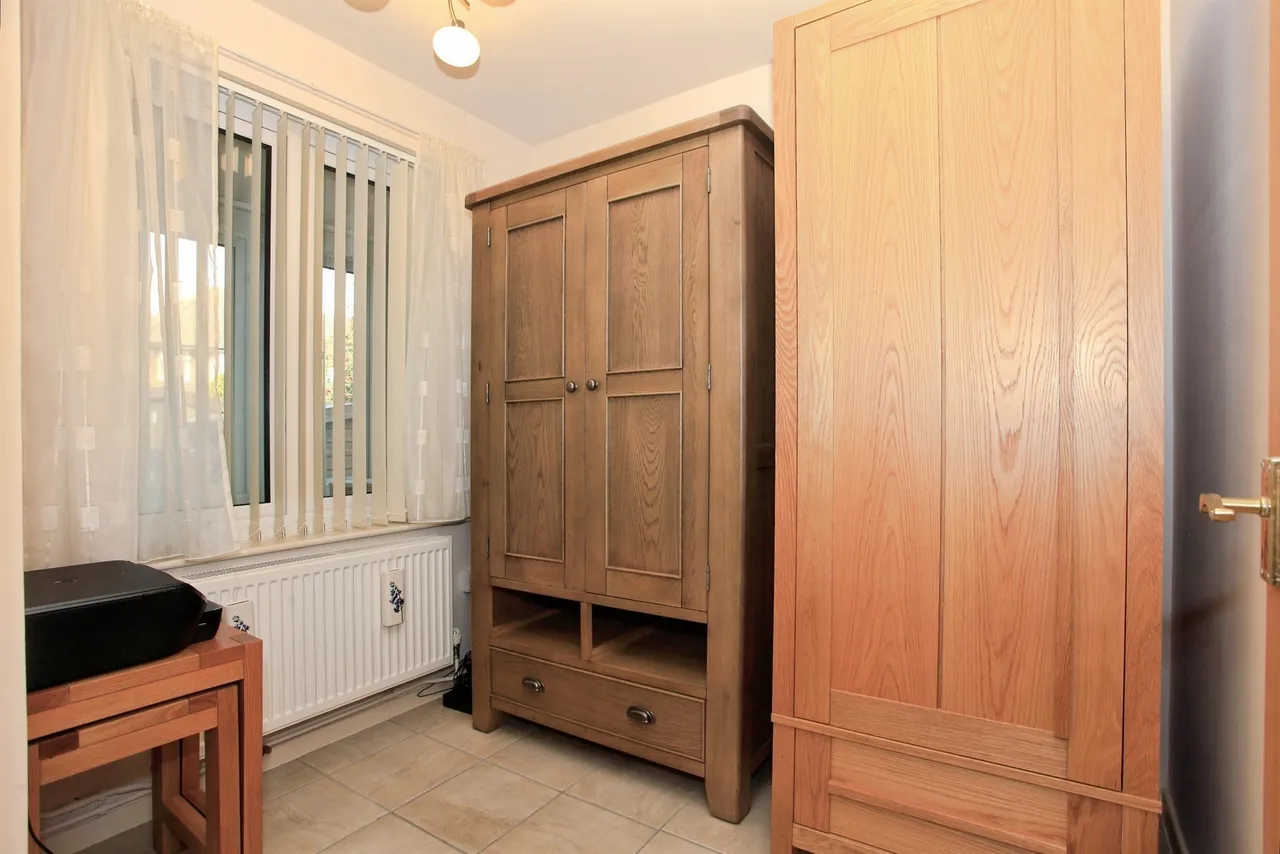 Caverstede Road, Peterborough, PE4, photo 9