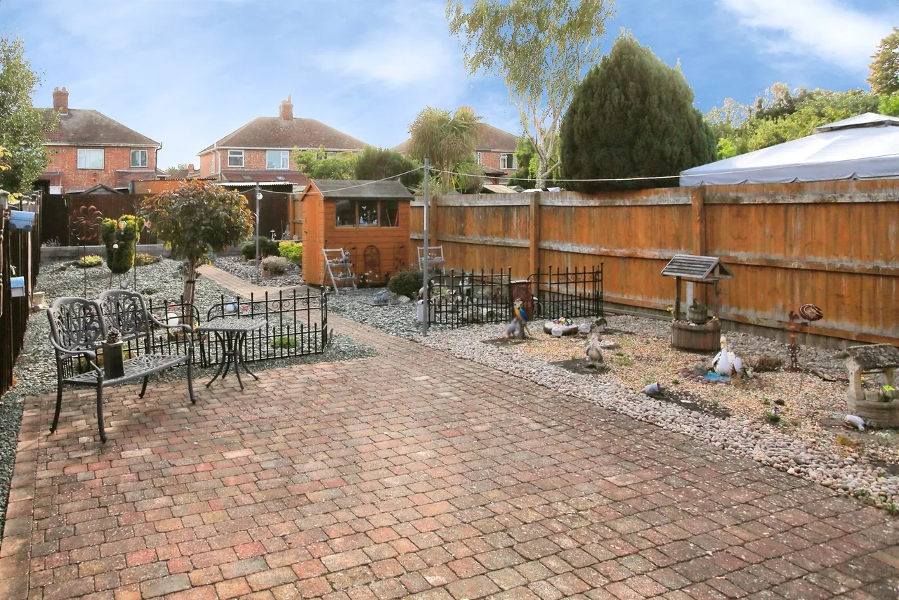 Caverstede Road, Peterborough, PE4, photo 4
