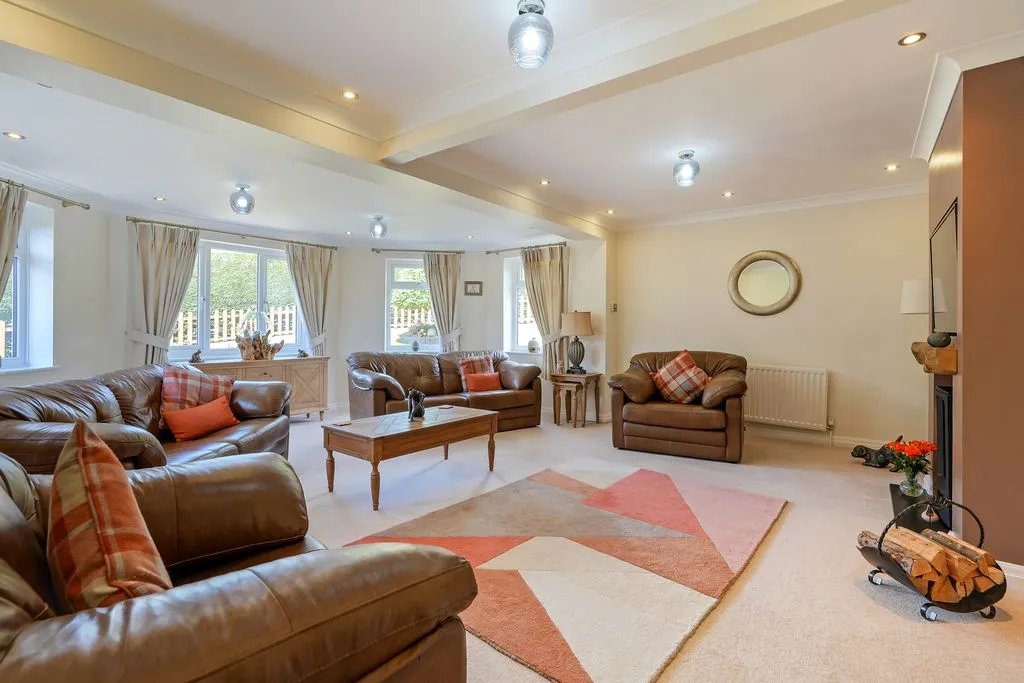 Shoreham Road, Moorgate, Rotherham S60, photo 2