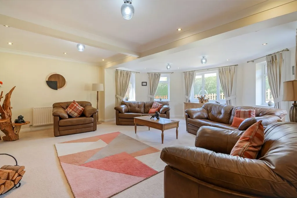 Shoreham Road, Moorgate, Rotherham S60, photo 10