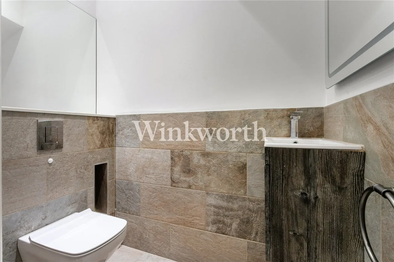 The Grove, London, N13, photo 11
