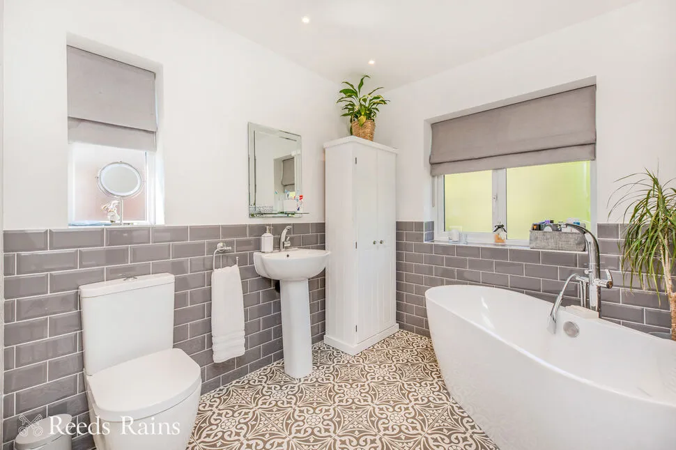 Clifford Road, Macclesfield, Cheshire, SK11, photo 8