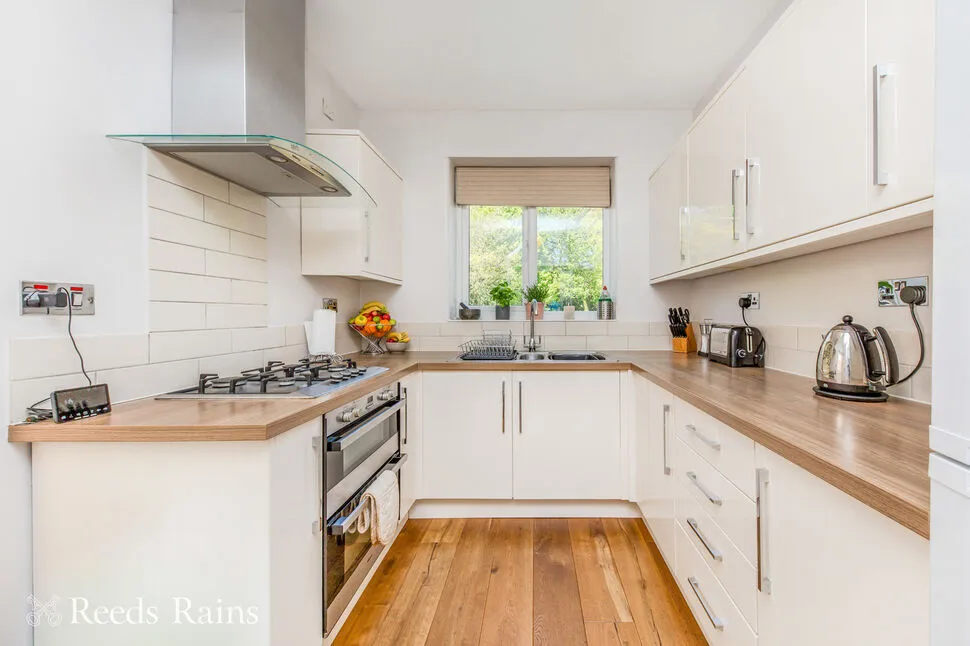 Clifford Road, Macclesfield, Cheshire, SK11, photo 5