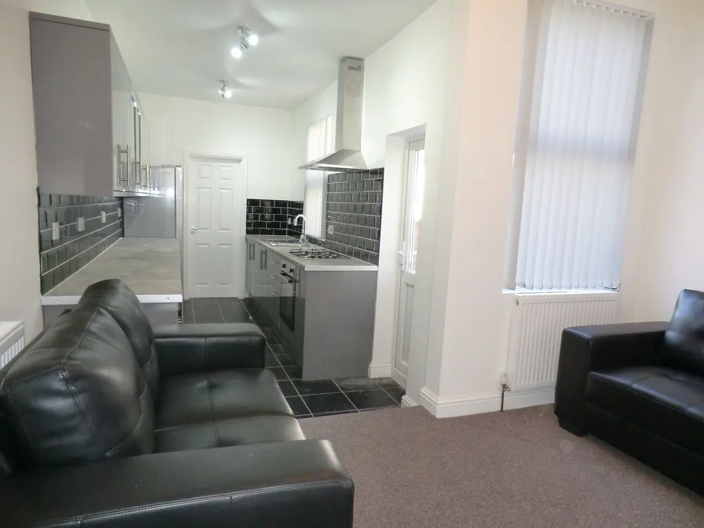 Ensuite rooms to Move in Instantly, photo 11