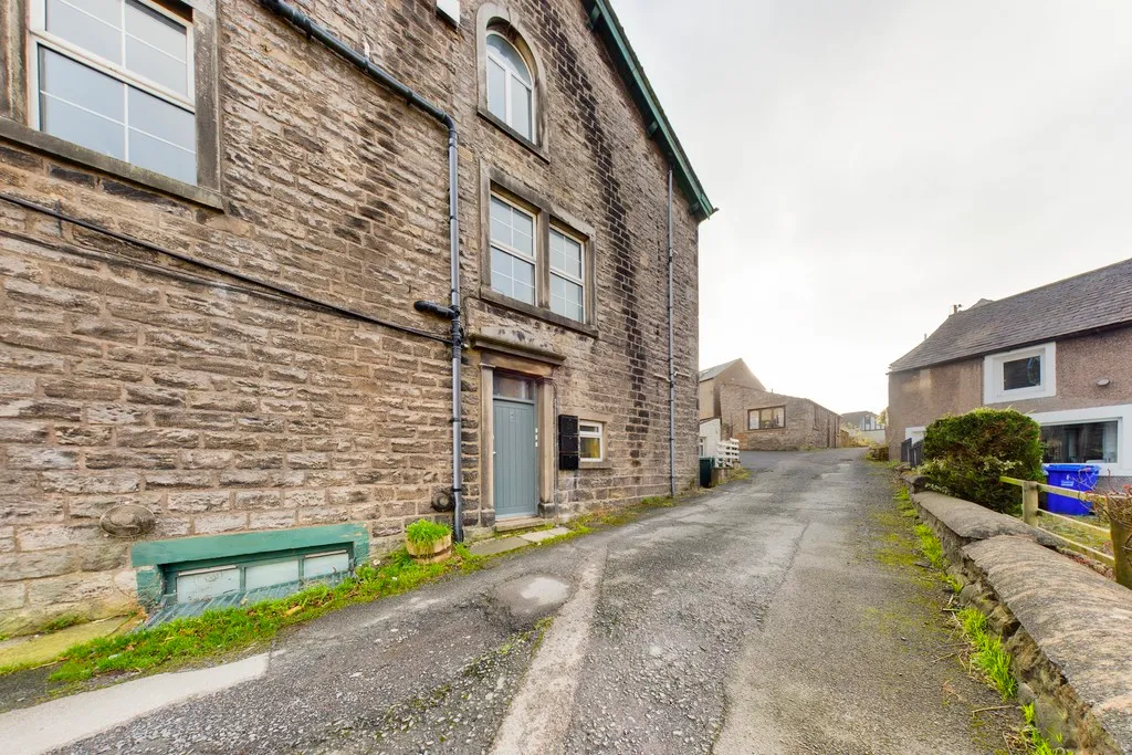 1 bed flat to rent, Main Street, Bentham, LA2
