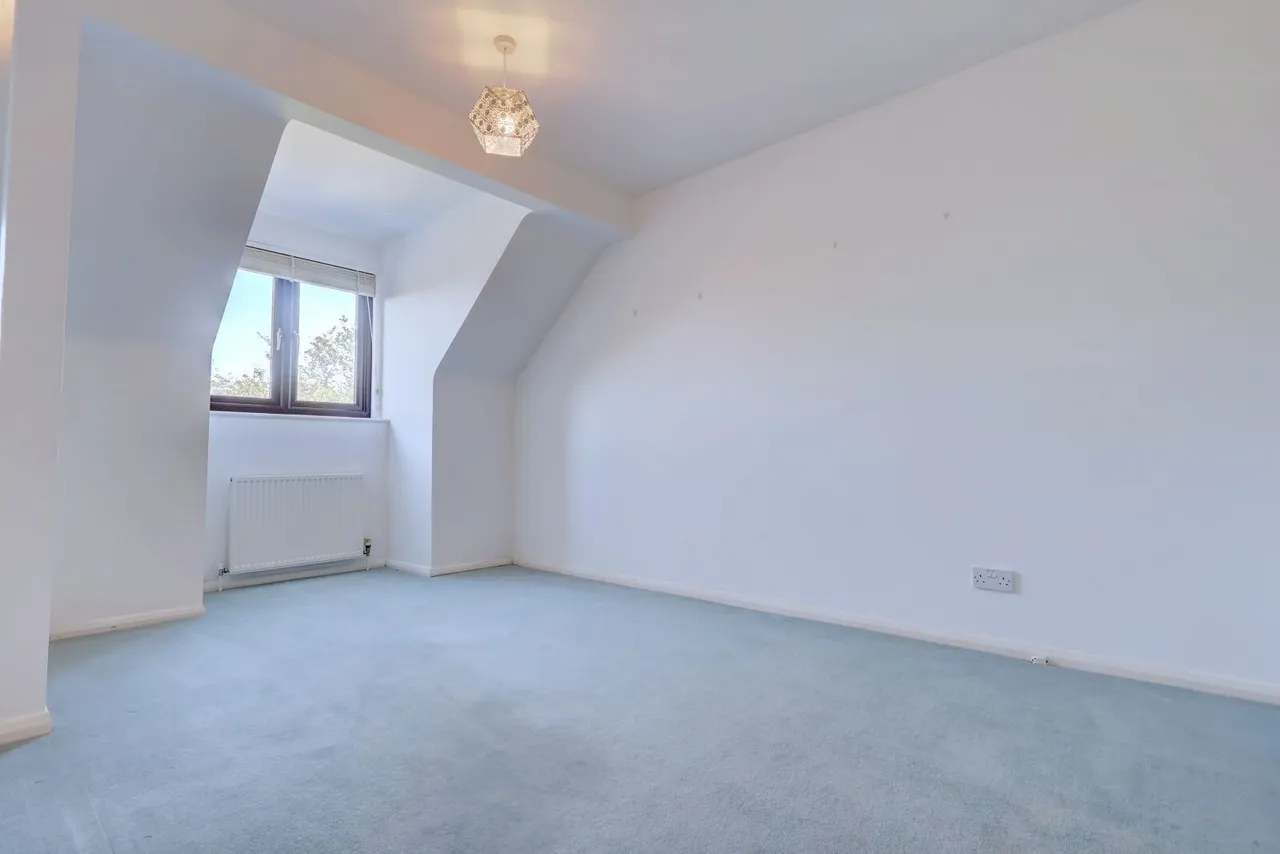Lacey Drive, High Wycombe, HP14, photo 18