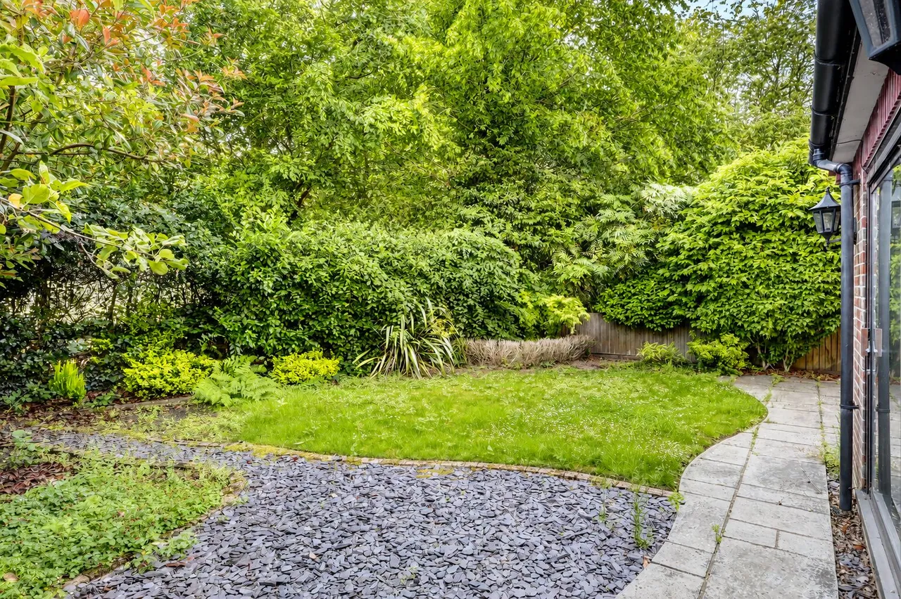 Lacey Drive, High Wycombe, HP14, photo 20