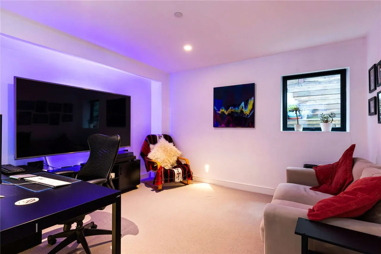Maywood Drive, Camberley, GU15, photo 9