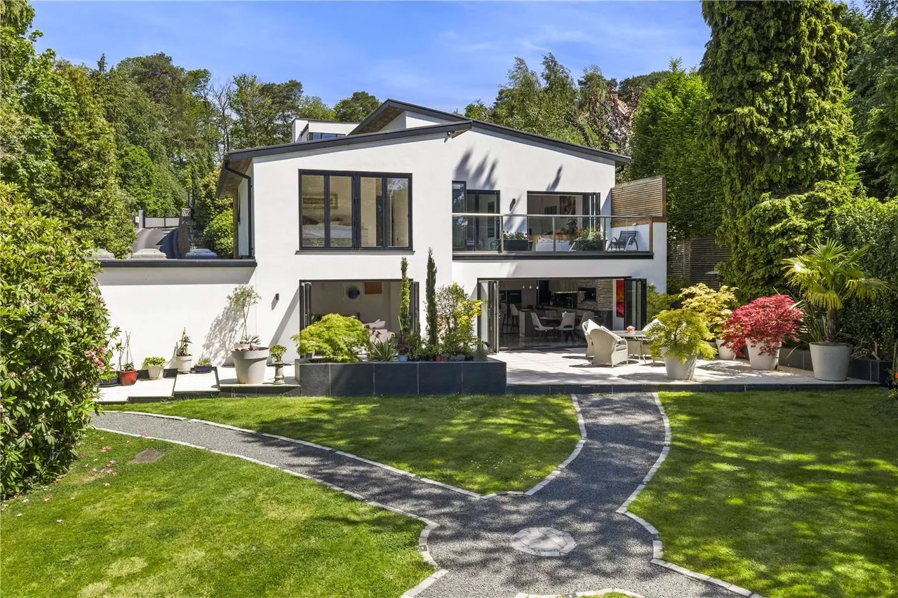 Maywood Drive, Camberley, GU15, photo 17