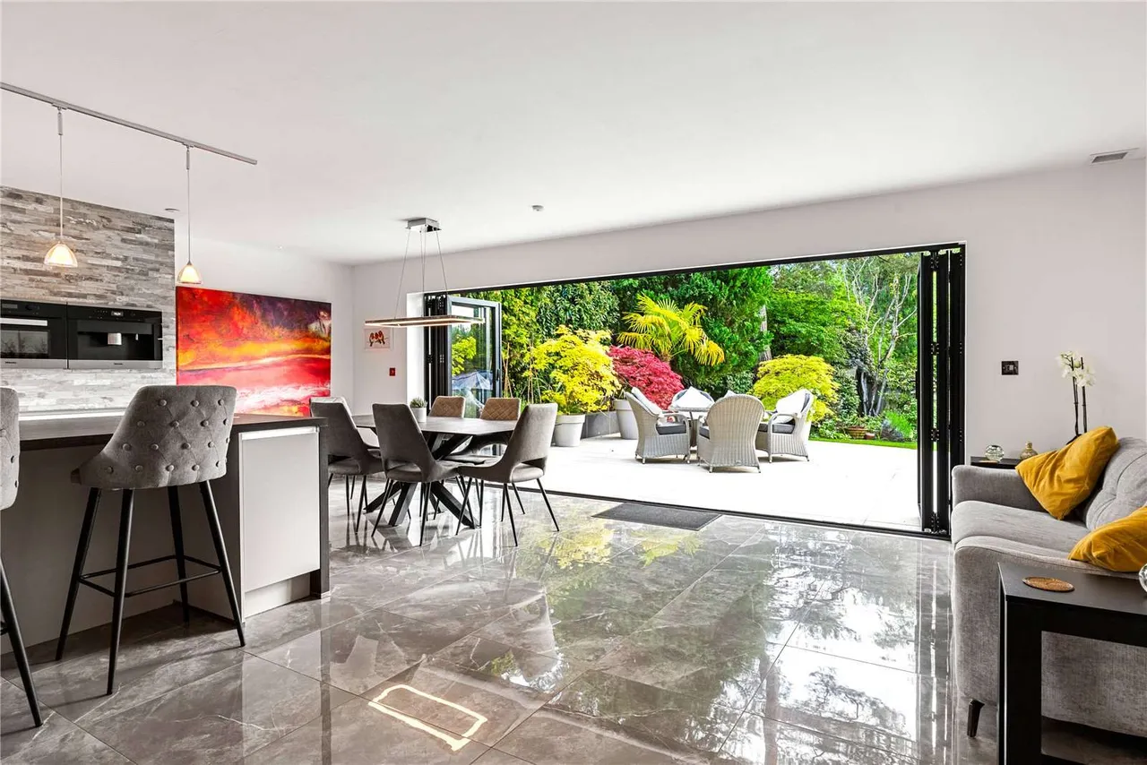 Maywood Drive, Camberley, GU15, photo 5