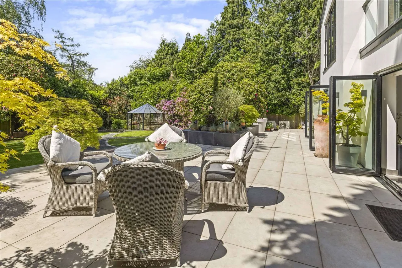 Maywood Drive, Camberley, GU15, photo 19