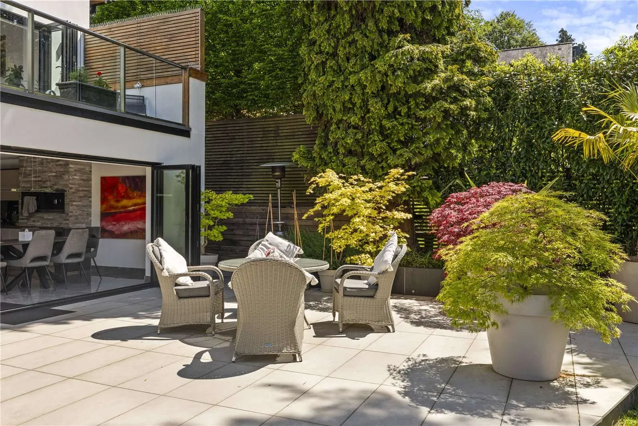 Maywood Drive, Camberley, GU15, photo 21