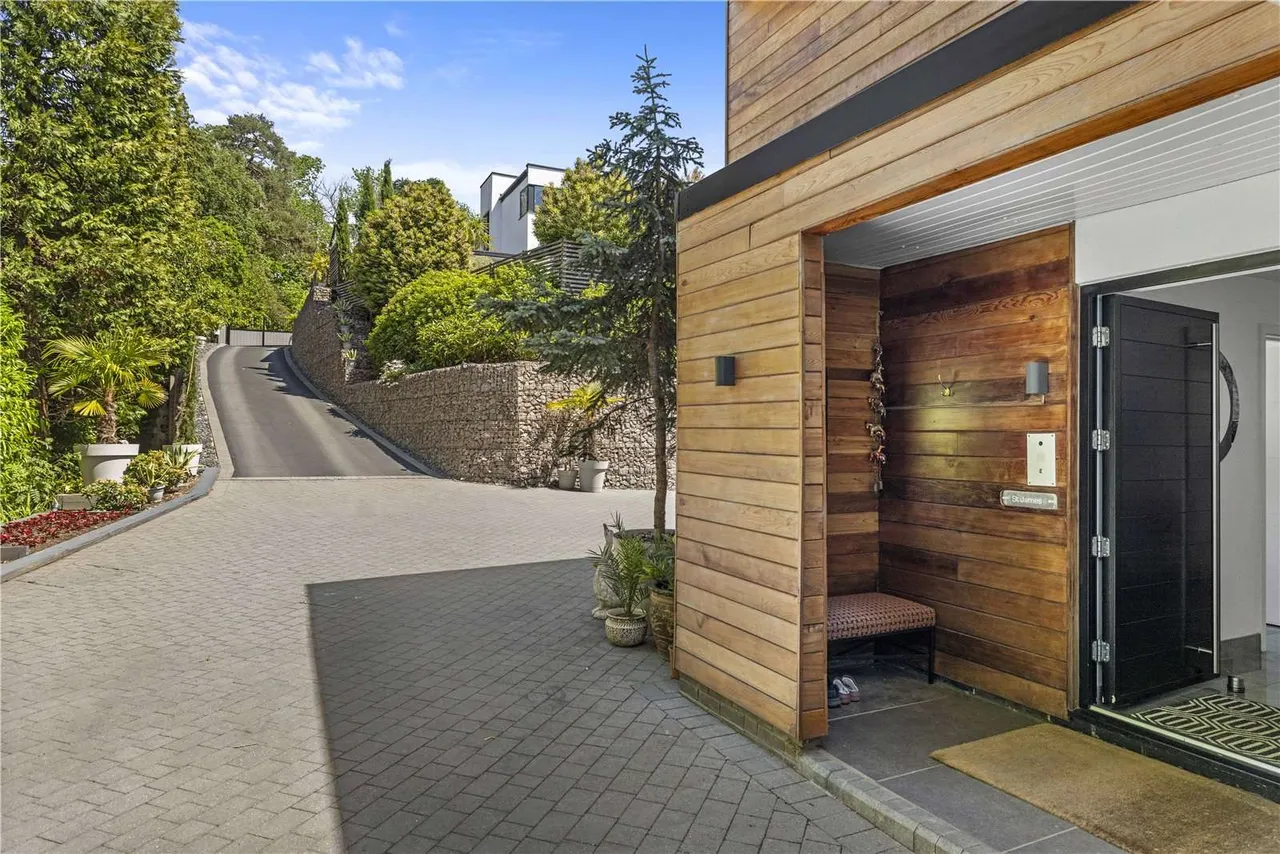 Maywood Drive, Camberley, GU15, photo 23