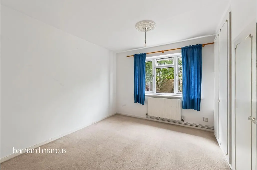 Albion Road, SUTTON, photo 4