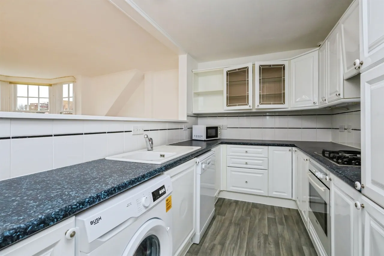 Darley Road, Eastbourne, photo 5