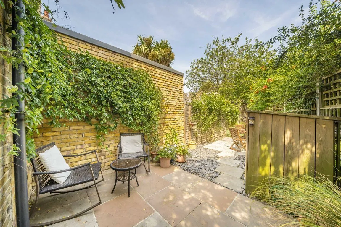 Tranmere Road, SW18, photo 4
