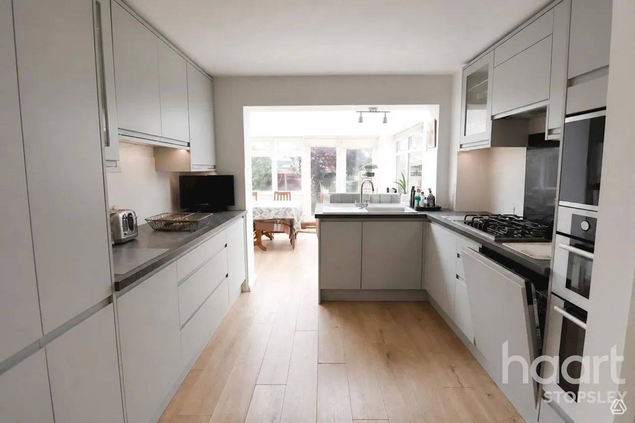 Lancing Road, Luton, LU2, photo 5