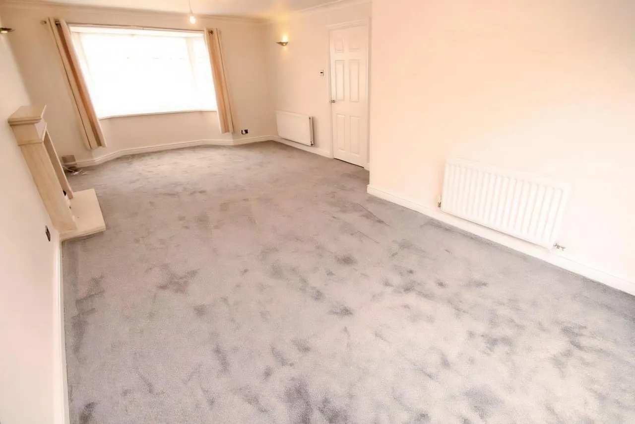 Barlow Road, Altrincham, WA14, photo 2