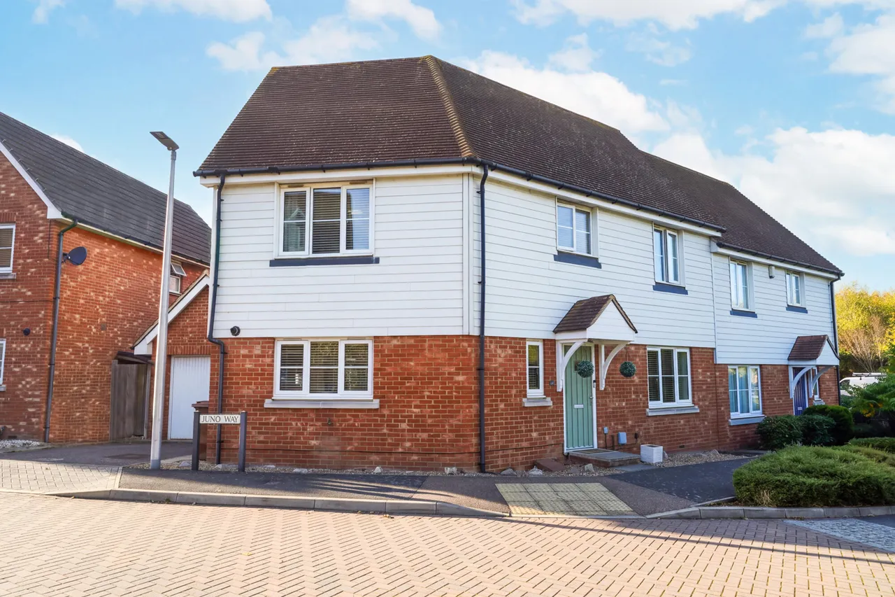 3 bed house for sale, Juno Way, ME3
