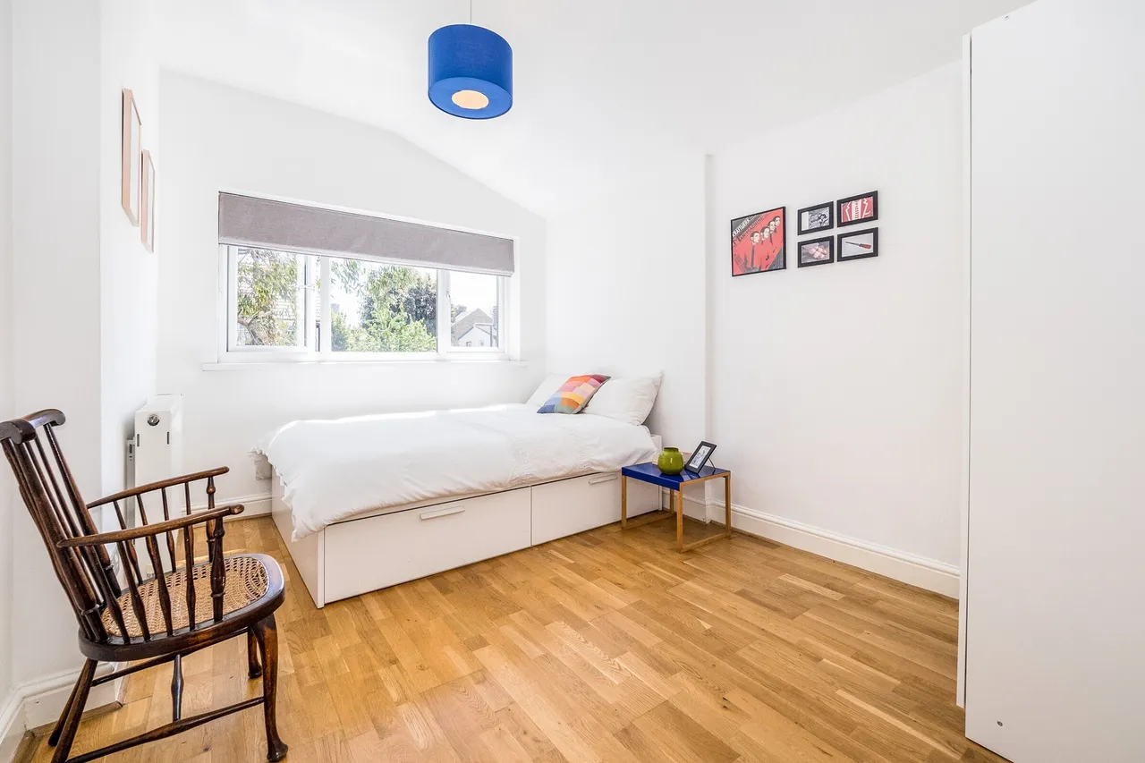 Walton Road, Plaistow, London, England, E13, photo 8