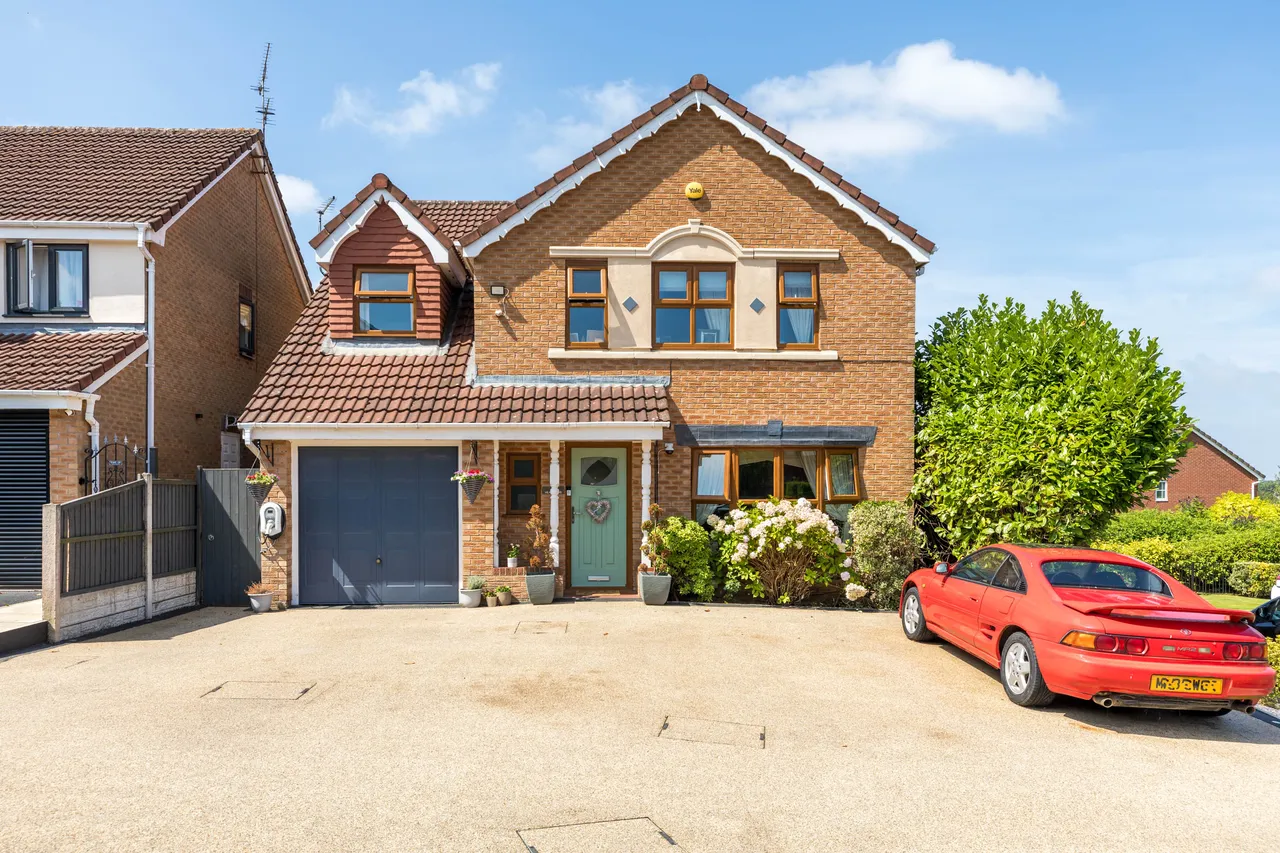 5 bed house for sale, Heathland, Upholland, WN8