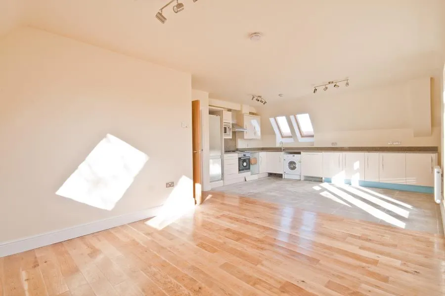 Avenue Road, Pinner, HA5, photo 4