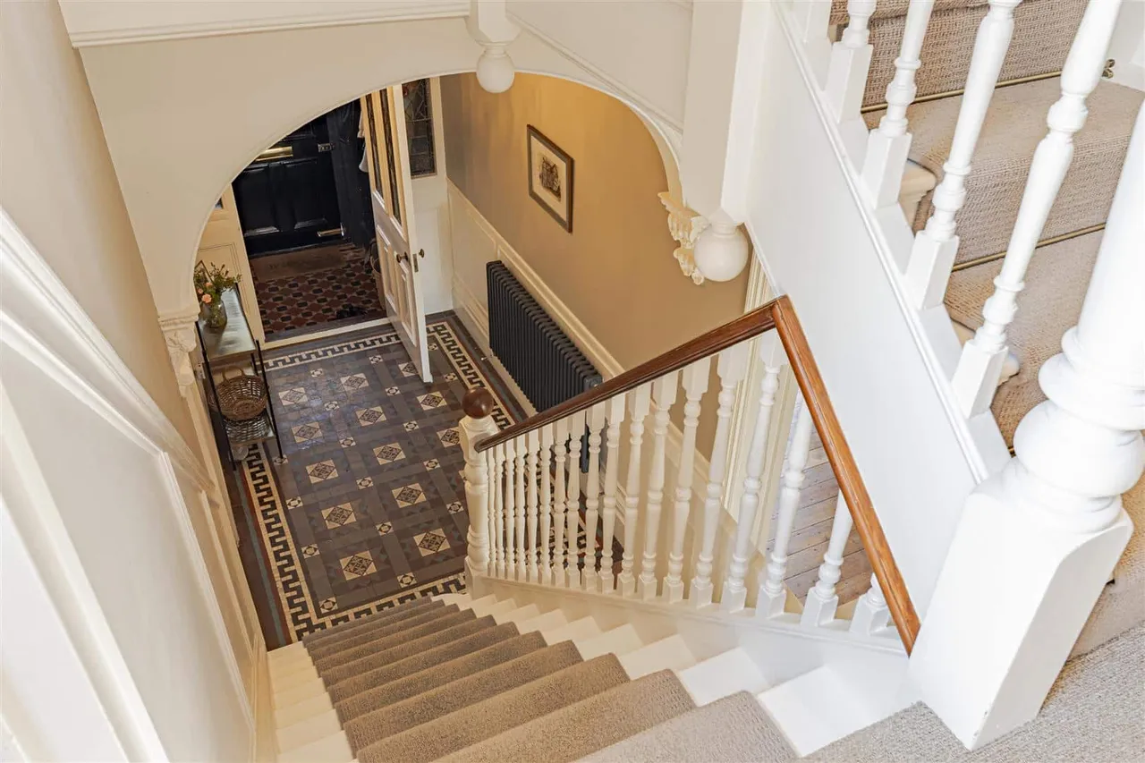 South Canterbury Road, Canterbury, CT1 3LH, photo 20
