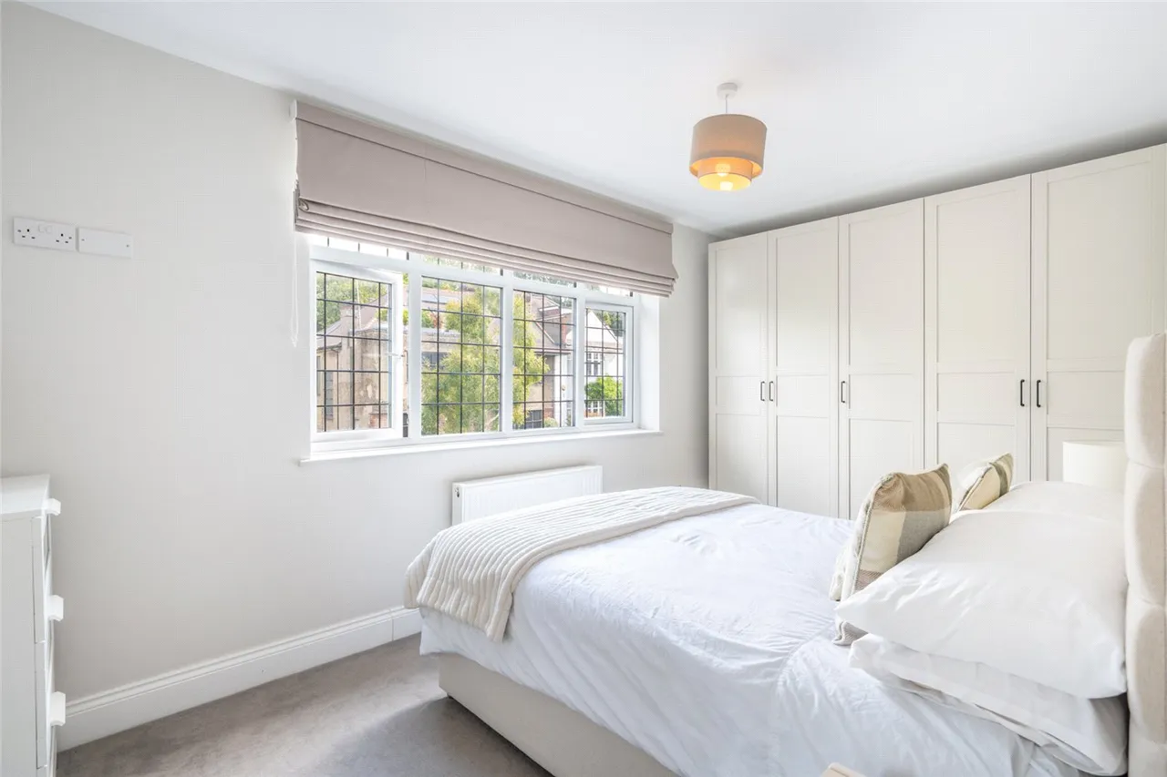 Menelik Road, London, NW2, photo 7