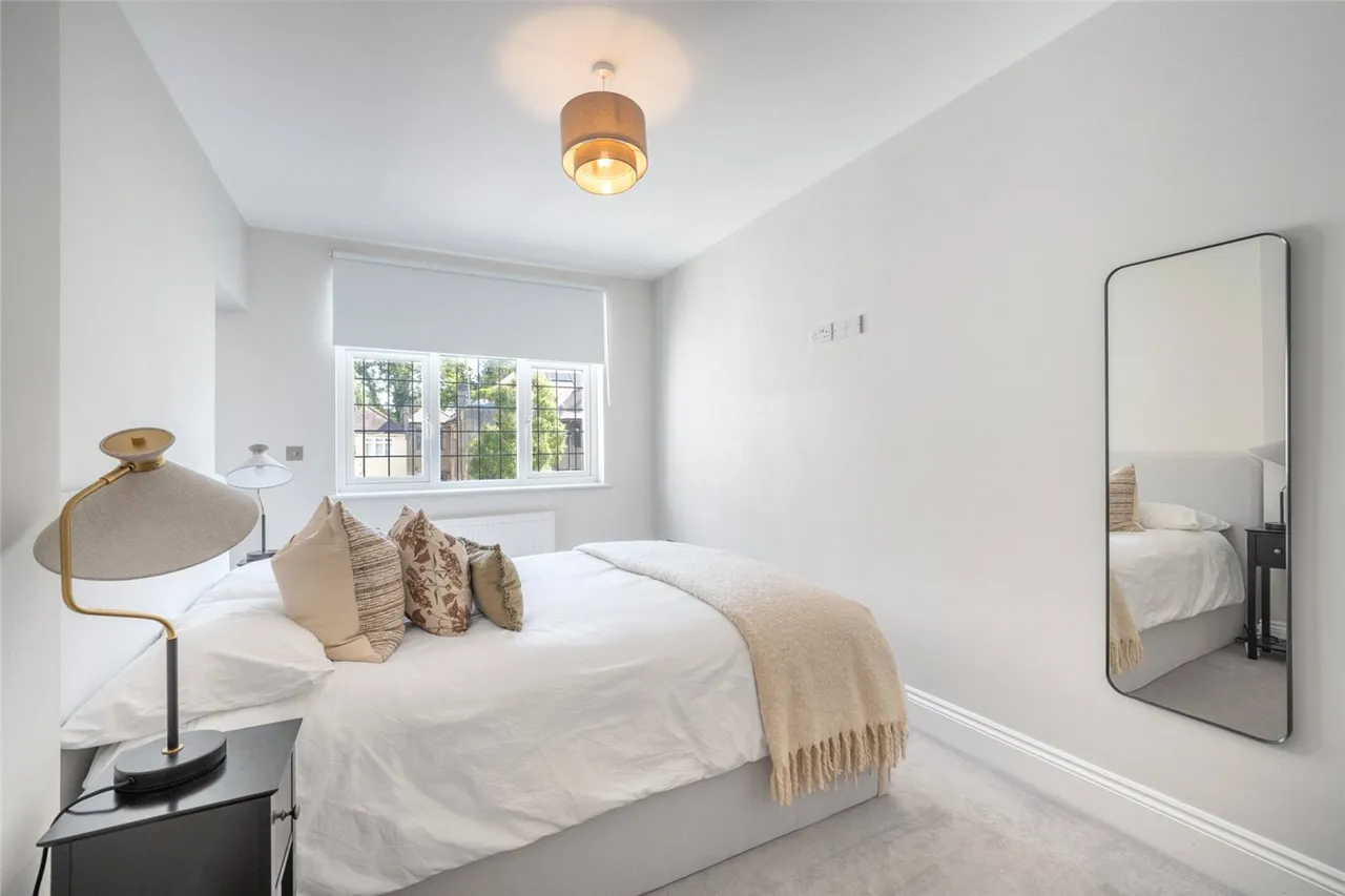 Menelik Road, London, NW2, photo 12