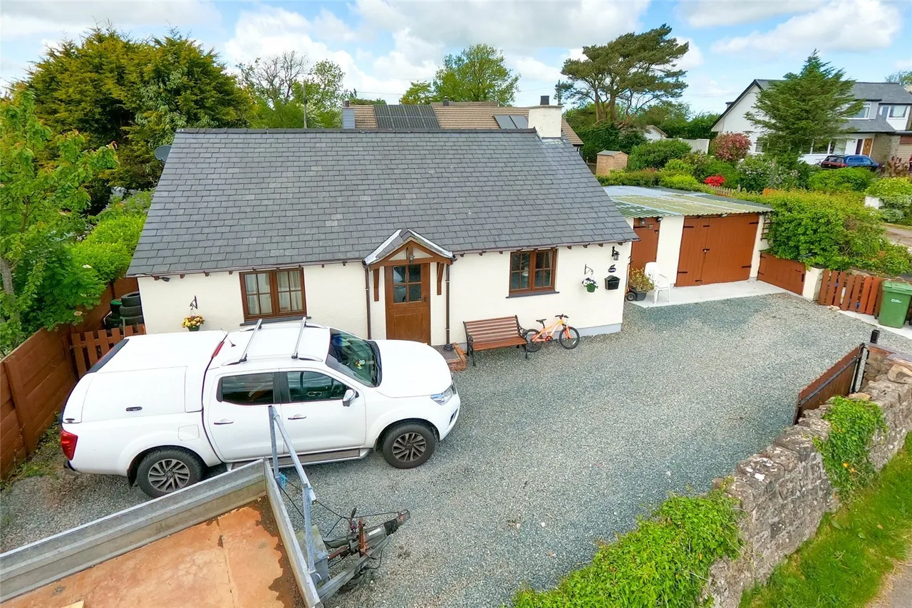 Talwrn, Llangefni, photo 17