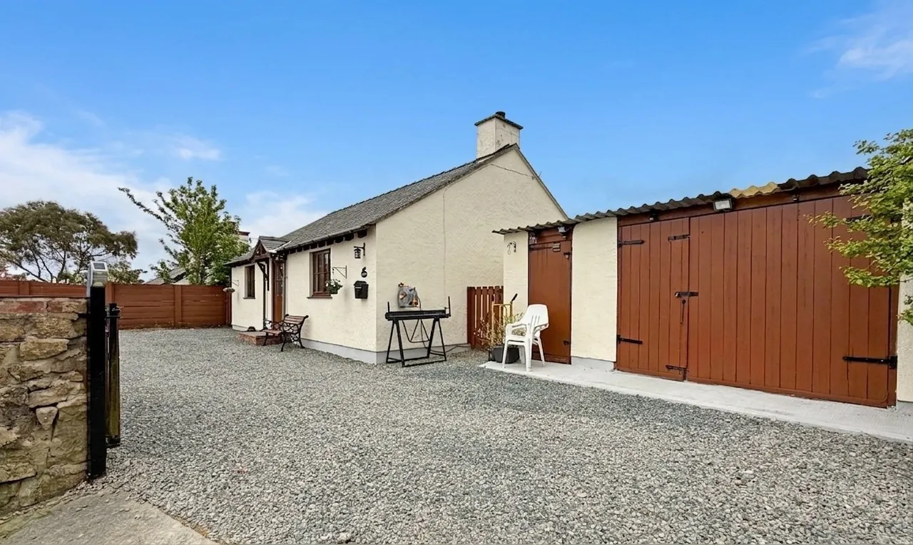 Talwrn, Llangefni, photo 9