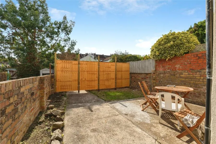 Muller Road, Horfield, BS7, photo 2
