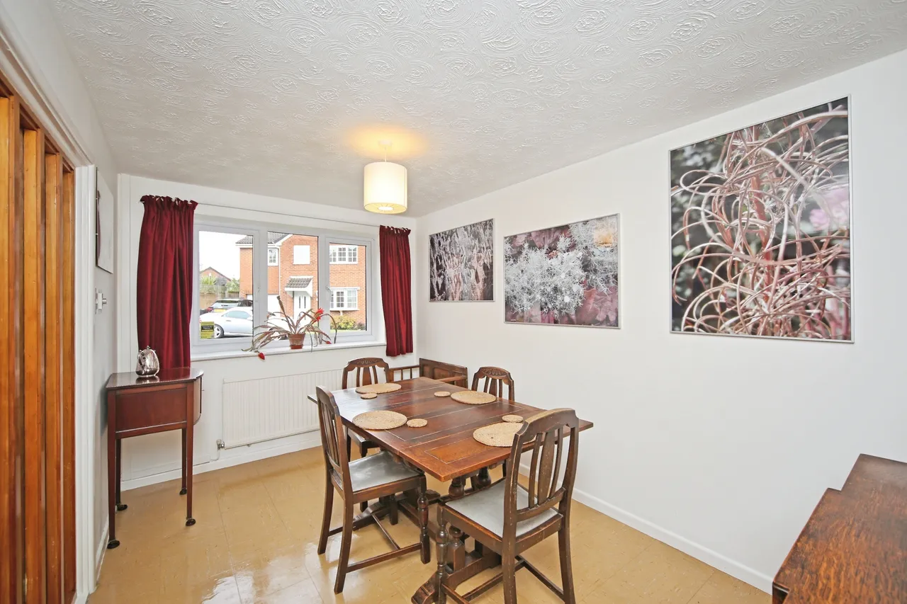 Barn Close, Bromsgrove, photo 4