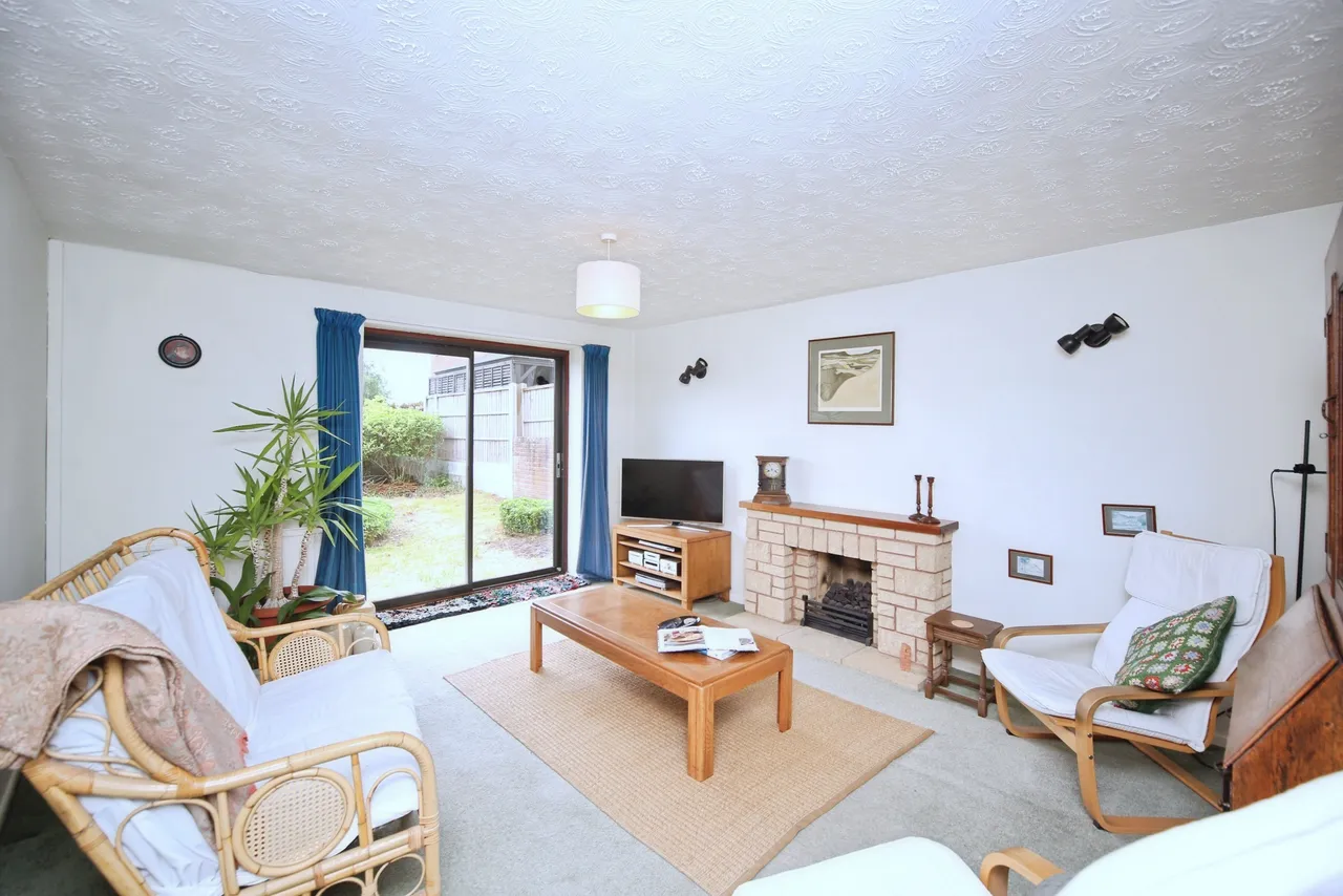 Barn Close, Bromsgrove, photo 2