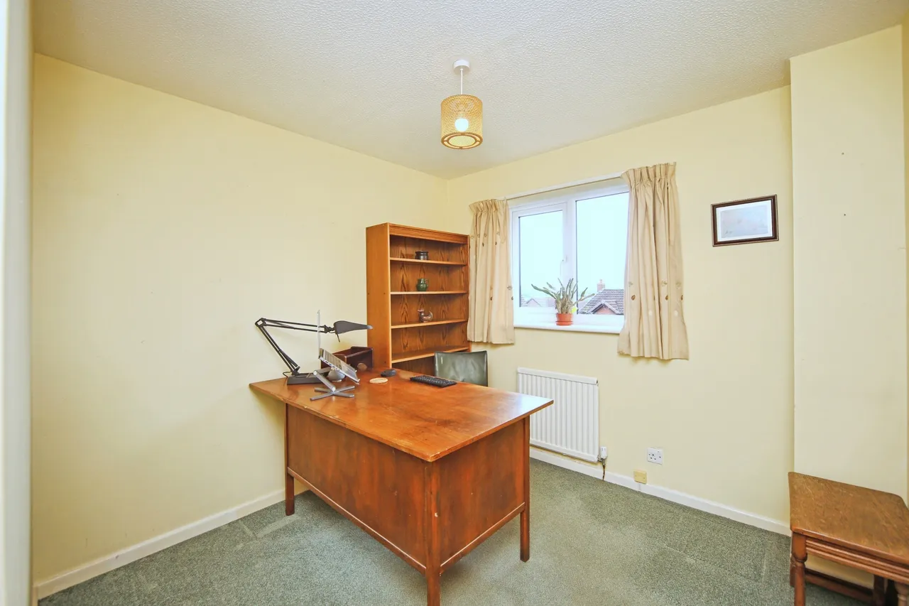 Barn Close, Bromsgrove, photo 11