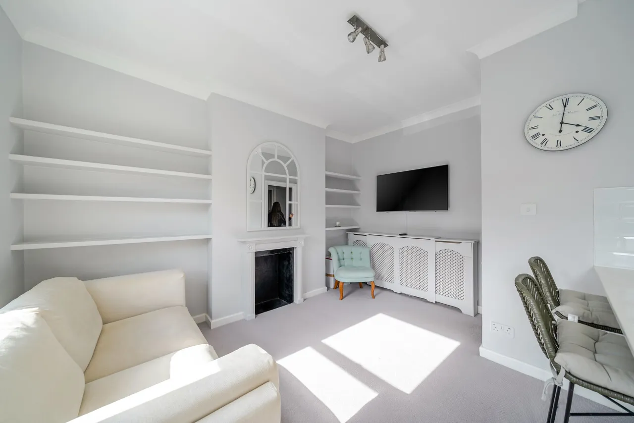 1 bed flat for sale, Haldon Road, Wandsworth, SW18