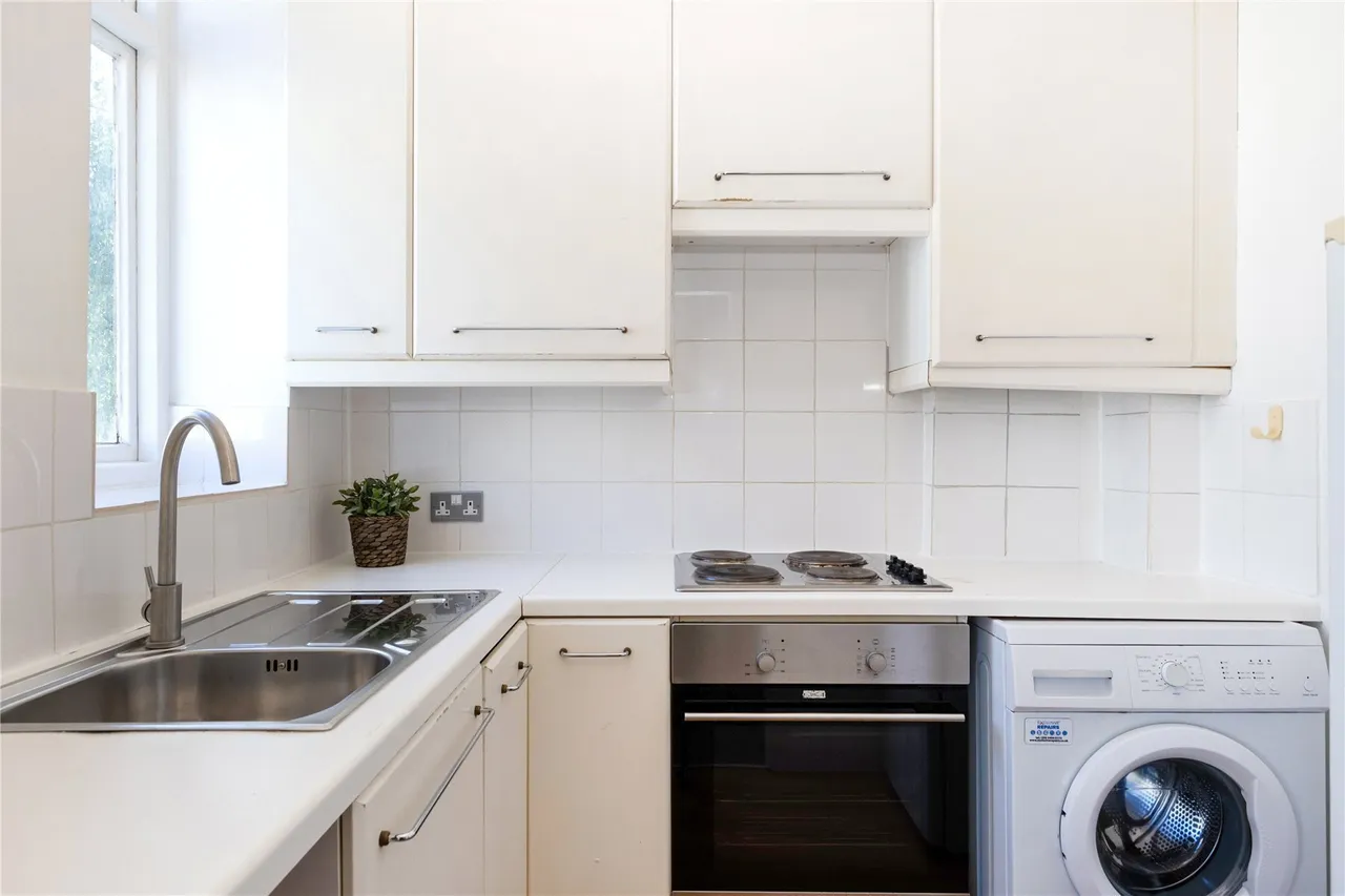 Whittingstall Road, London, SW6, photo 7