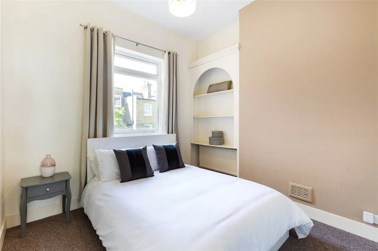 Whittingstall Road, London, SW6, photo 3