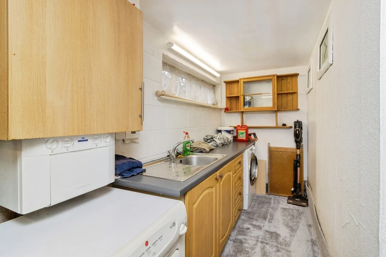 Brixham Road, Paignton, TQ4, photo 16